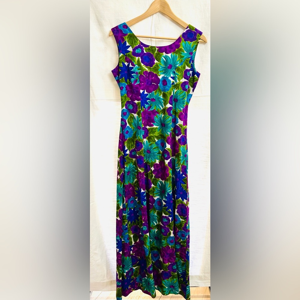 Vintage 1960's Statement Hukilau Fashions Hawaiian Floral Sleeveless Maxi Dress‎